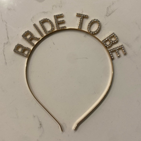 Rhinestone Bride to be headband - Picture 1 of 1